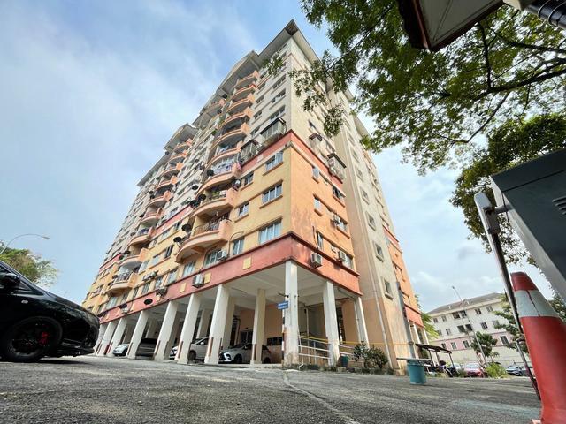 Apartment for sale in Petaling, Alam Impian