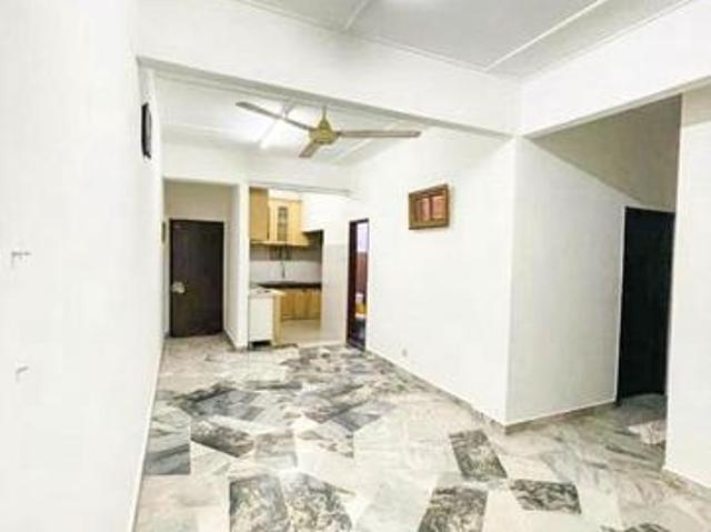 Apartment for sale in Langat, Selangor