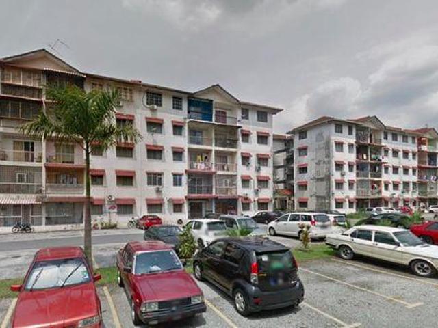Apartment for sale in Petaling, Damansara Damai