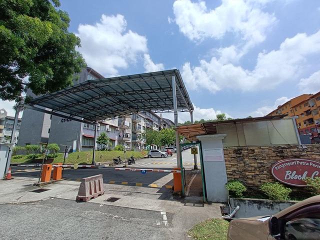 Apartment for sale in Petaling, Subang Jaya