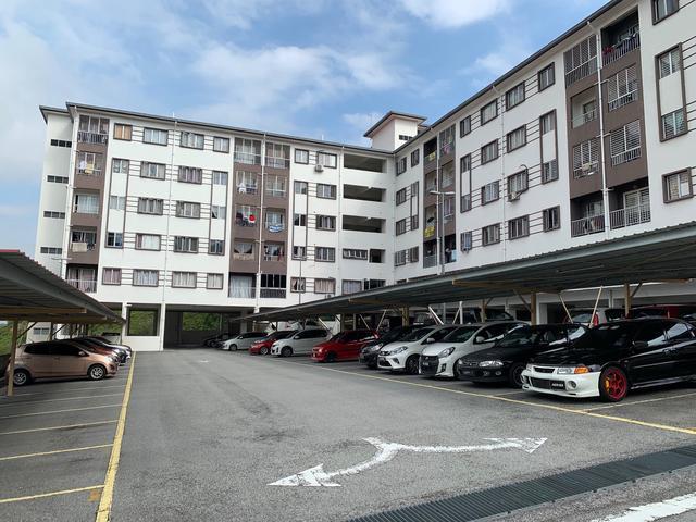 Apartment for sale in Petaling, Subang Jaya