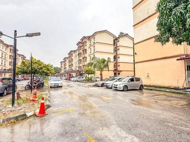 Apartment for sale in Port Klang, Selangor