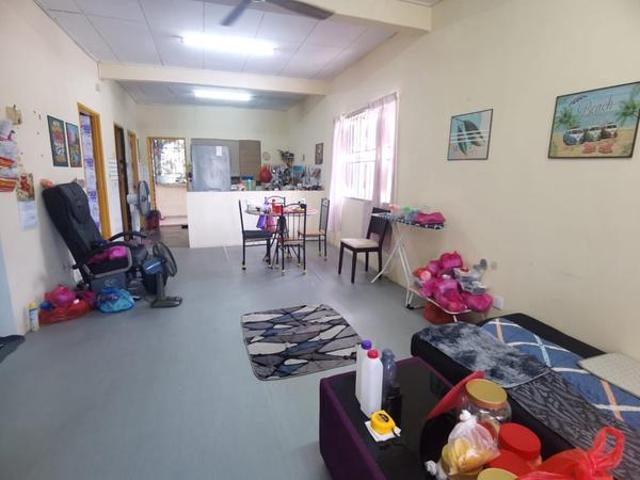 Townhouse for sale in Seksyen 31, Shah Alam