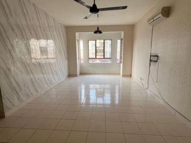 Apartment for sale in Port Klang, Selangor
