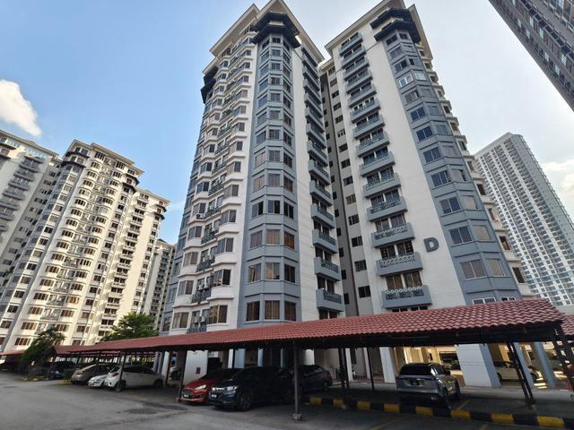 Condominium for sale in Petaling, Damansara Damai