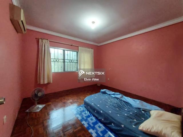 Residential House for sale in Kajang, Langat
