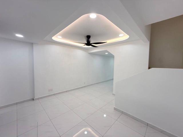 Terraced House for sale in Ulu Tiram, Johor
