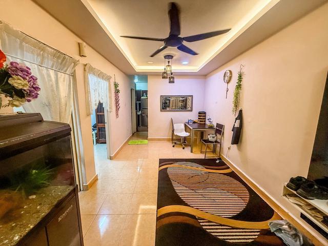 Flat for sale in Kajang, Langat