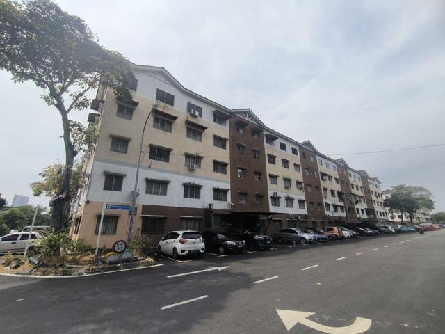 Flat for sale in Port Klang, Selangor