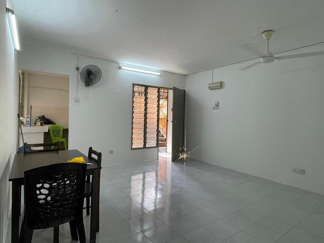 Apartment for sale in Country Heights Damansara, Kuala Lumpur