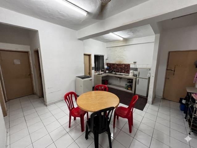 Apartment for sale in Langat, Selangor