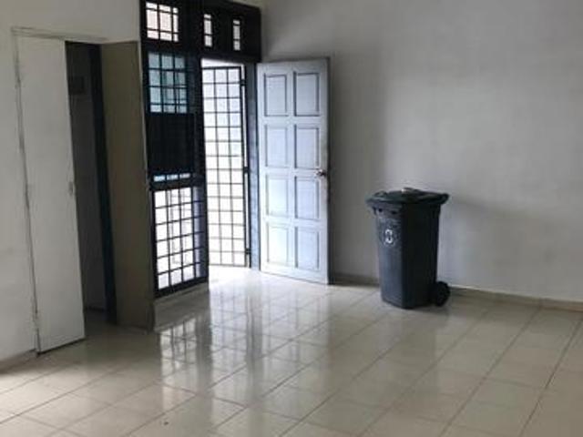 Terraced House for sale in Ulu Tiram, Johor