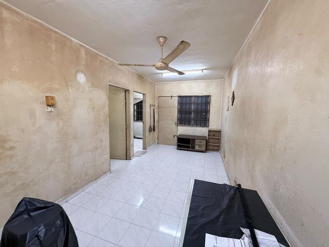 Flat for sale in Pasir Gudang, Johor