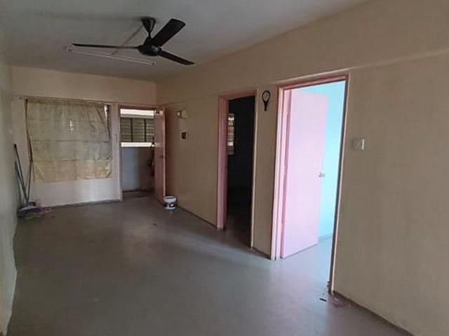 Flat for sale in Country Heights Damansara, Kuala Lumpur