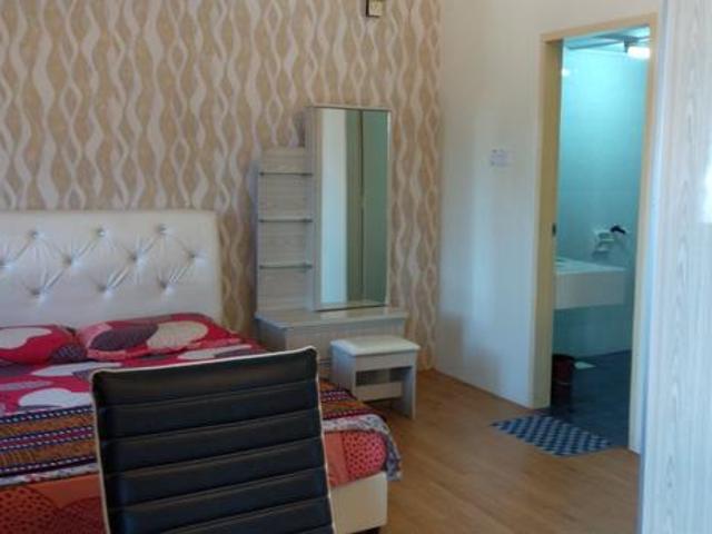 Condominium for sale in Malaka