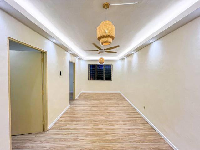 Apartment for sale in Petaling, Damansara Damai
