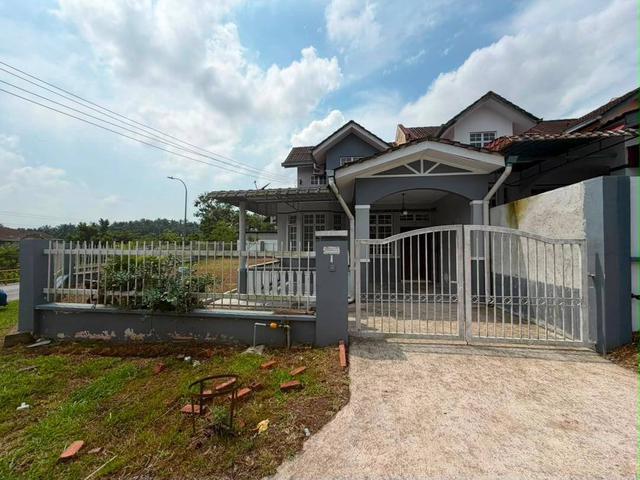 Terraced House for sale in Ulu Tiram, Johor