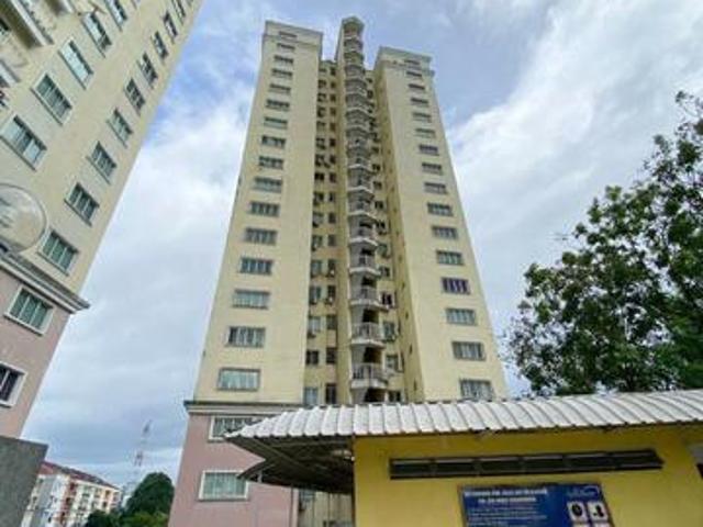 Condominium for sale in Seri Kembangan, Majlis Bandaraya Subang Jaya