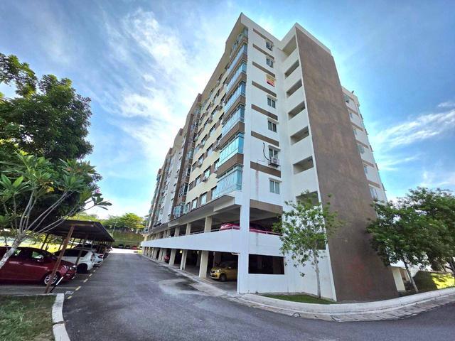 Apartment for sale in Kajang, Langat