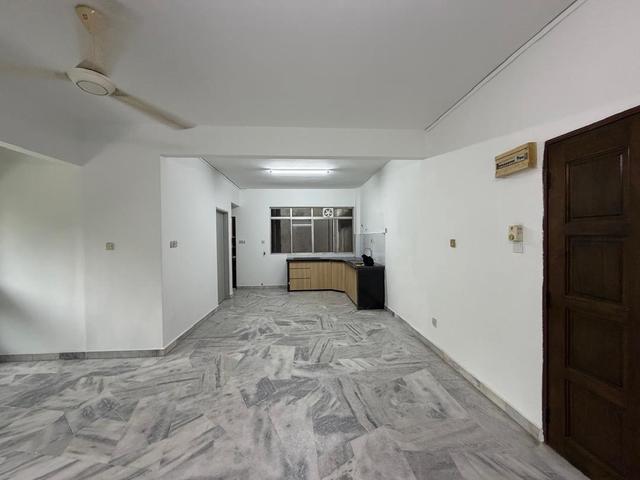 Condominium for sale in Mukim 13, Georgetown