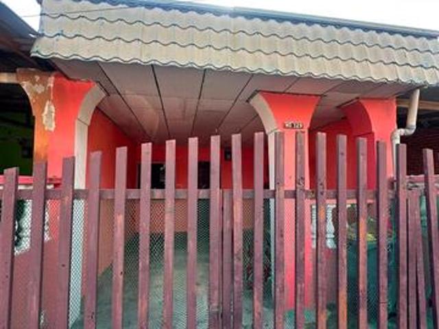 Terraced House for sale in Pekan Nanas, Pontian
