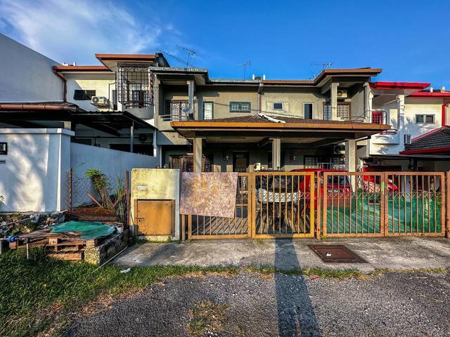 Terraced House for sale in Petaling, Subang Jaya