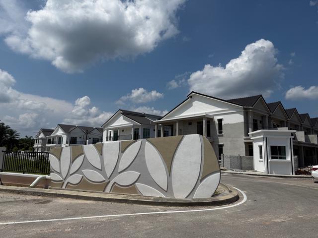 Terraced House for sale in Batu Pahat, Johor