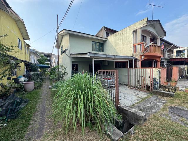 Terraced House for sale in Langat, Selangor