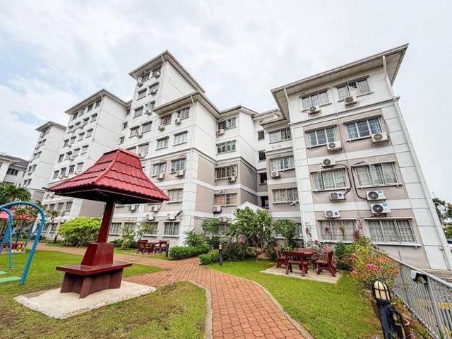 Apartment for sale in Petaling, Subang Jaya