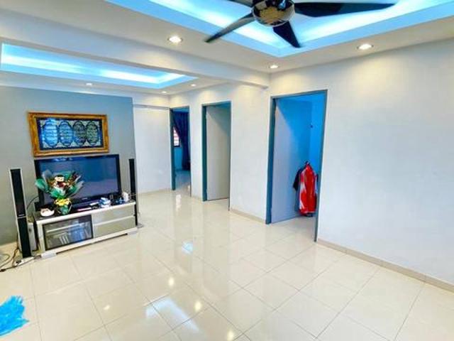 Apartment for sale in Country Heights Damansara, Kuala Lumpur