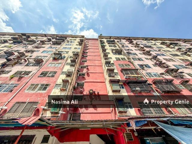 Flat for sale in Petaling, Damansara Damai