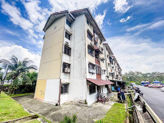 Flat for sale in Kajang, Langat