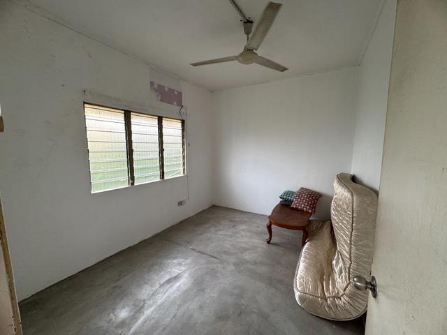 Flat for sale in Petaling, Alam Impian