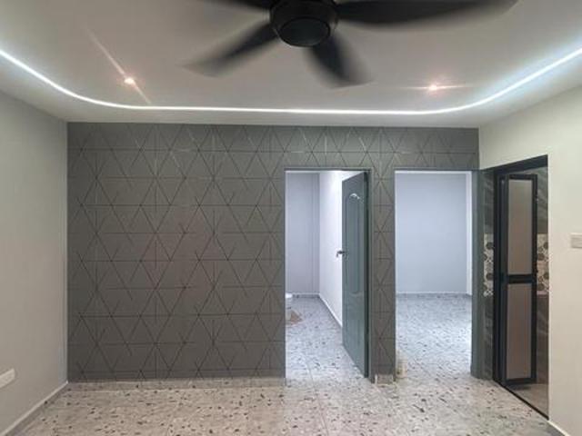 Flat for sale in Bukit Ledang, Johor