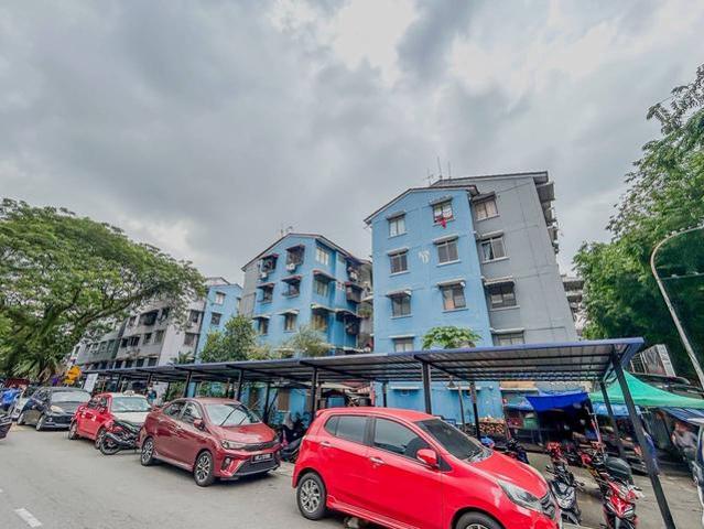 Flat for sale in Country Heights Damansara, Kuala Lumpur