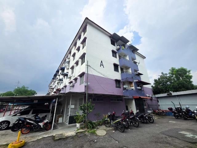 Flat for sale in Langat, Selangor