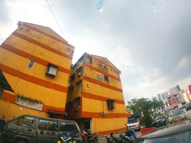Flat for sale in Petaling, Damansara Damai