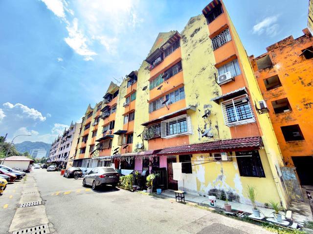Flat for sale in Selayang, Selangor