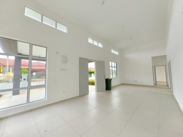 Residential House for sale in Malaka