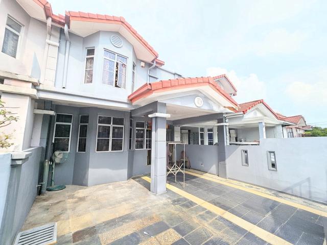 Terraced House for sale in Petaling, Subang Jaya