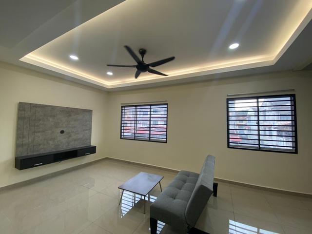 Townhouse for sale in Cheng, Malaka