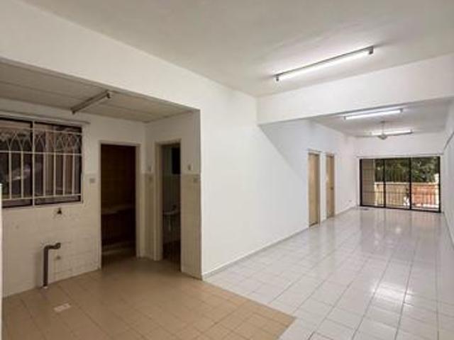 Apartment for sale in Port Klang, Selangor