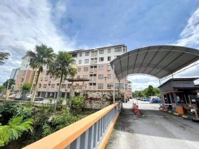 Apartment for sale in Kajang, Langat