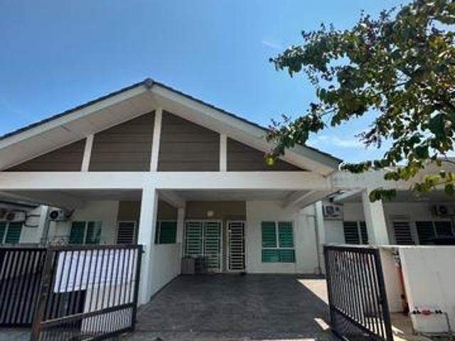 Terraced House for sale in Wellesley, Penang