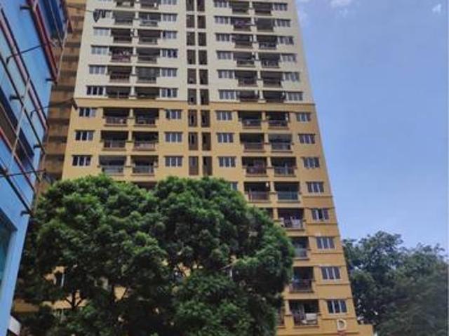 Apartment for sale in Petaling, Damansara Damai