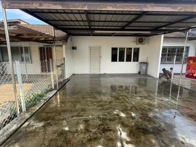 Terraced House for sale in Kluang