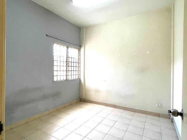Apartment for sale in Port Klang, Selangor