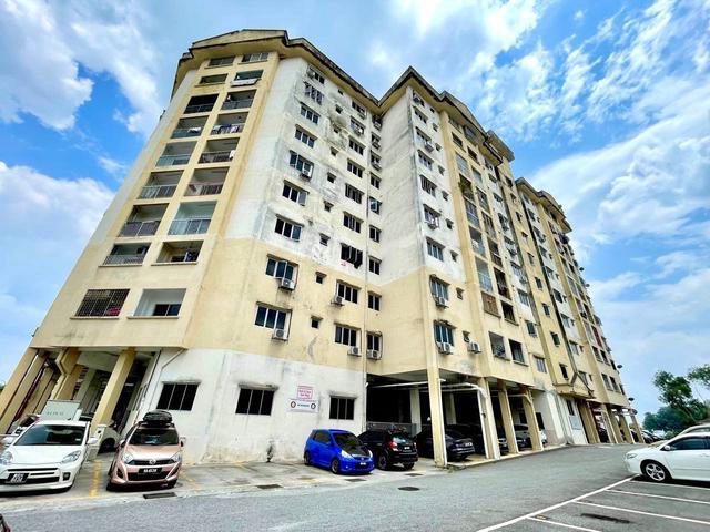 Apartment for sale in Kajang, Langat