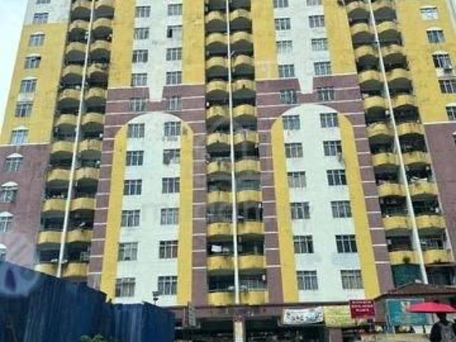 Apartment for sale in Petaling, Damansara Damai