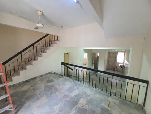 Townhouse for sale in Country Heights Damansara, Kuala Lumpur
